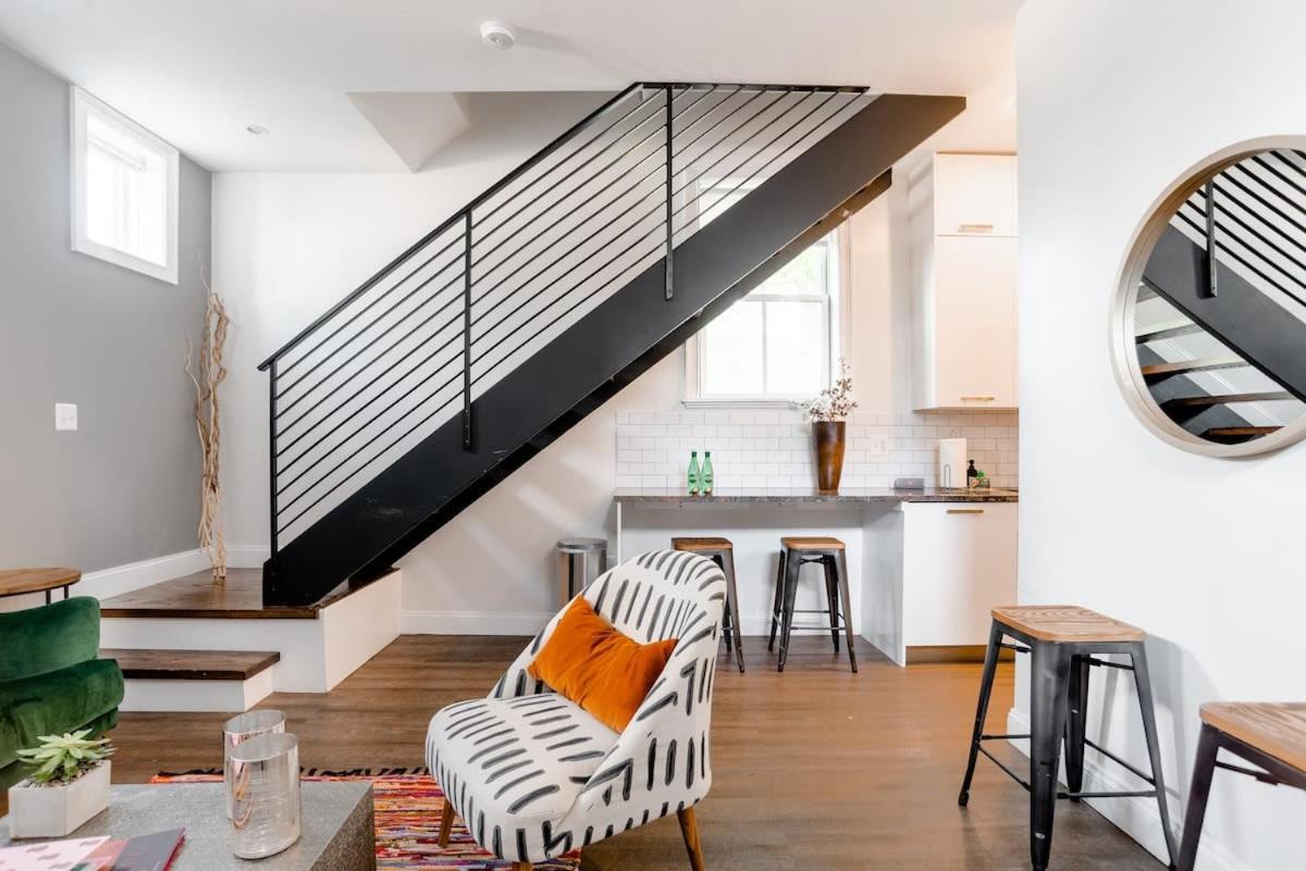 Decompress In The Zen Surroundings Of A Cozy Carriage House Сasa de vacaciones Washington