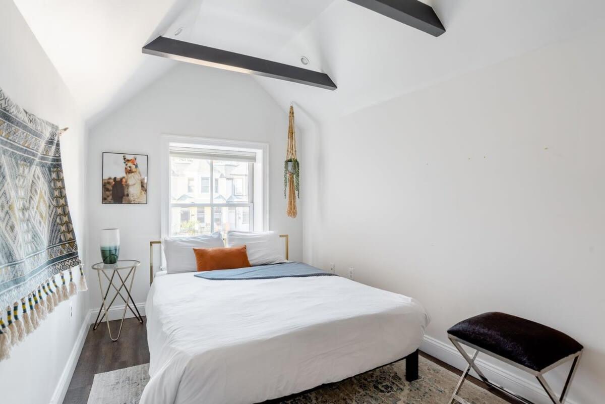 Decompress In The Zen Surroundings Of A Cozy Carriage House Сasa de vacaciones *